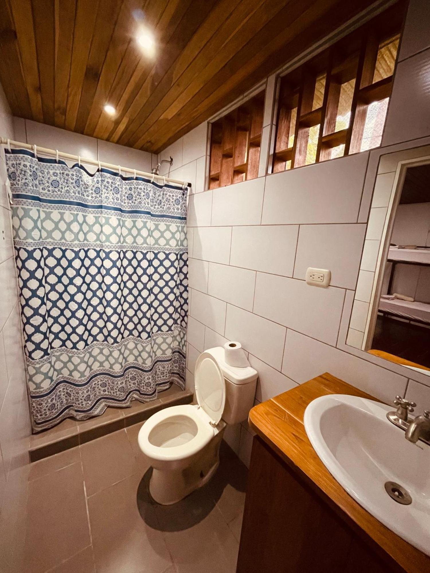 El Clan Hostel Puerto Viejo de Talamanca Luaran gambar