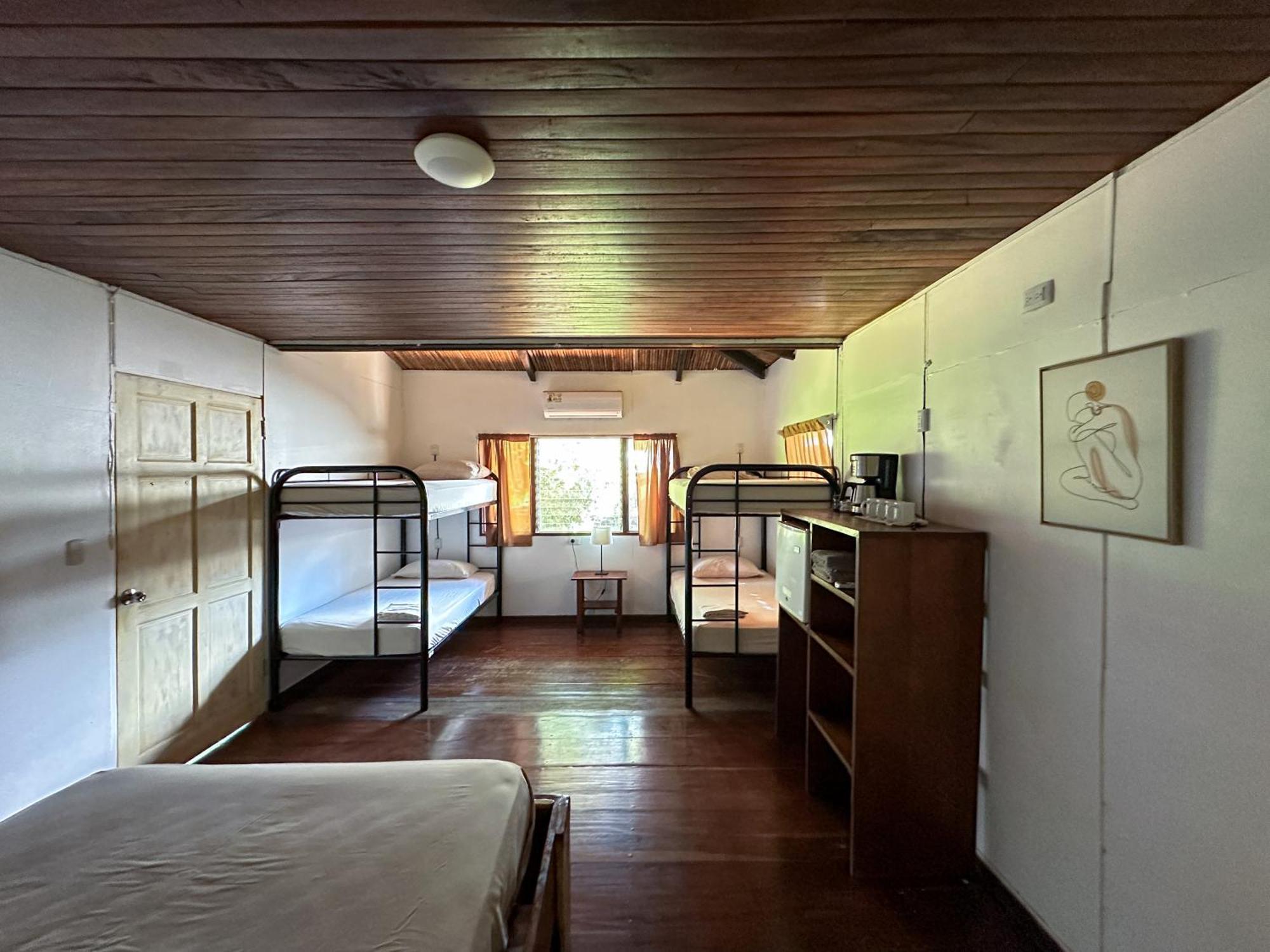 El Clan Hostel Puerto Viejo de Talamanca Luaran gambar