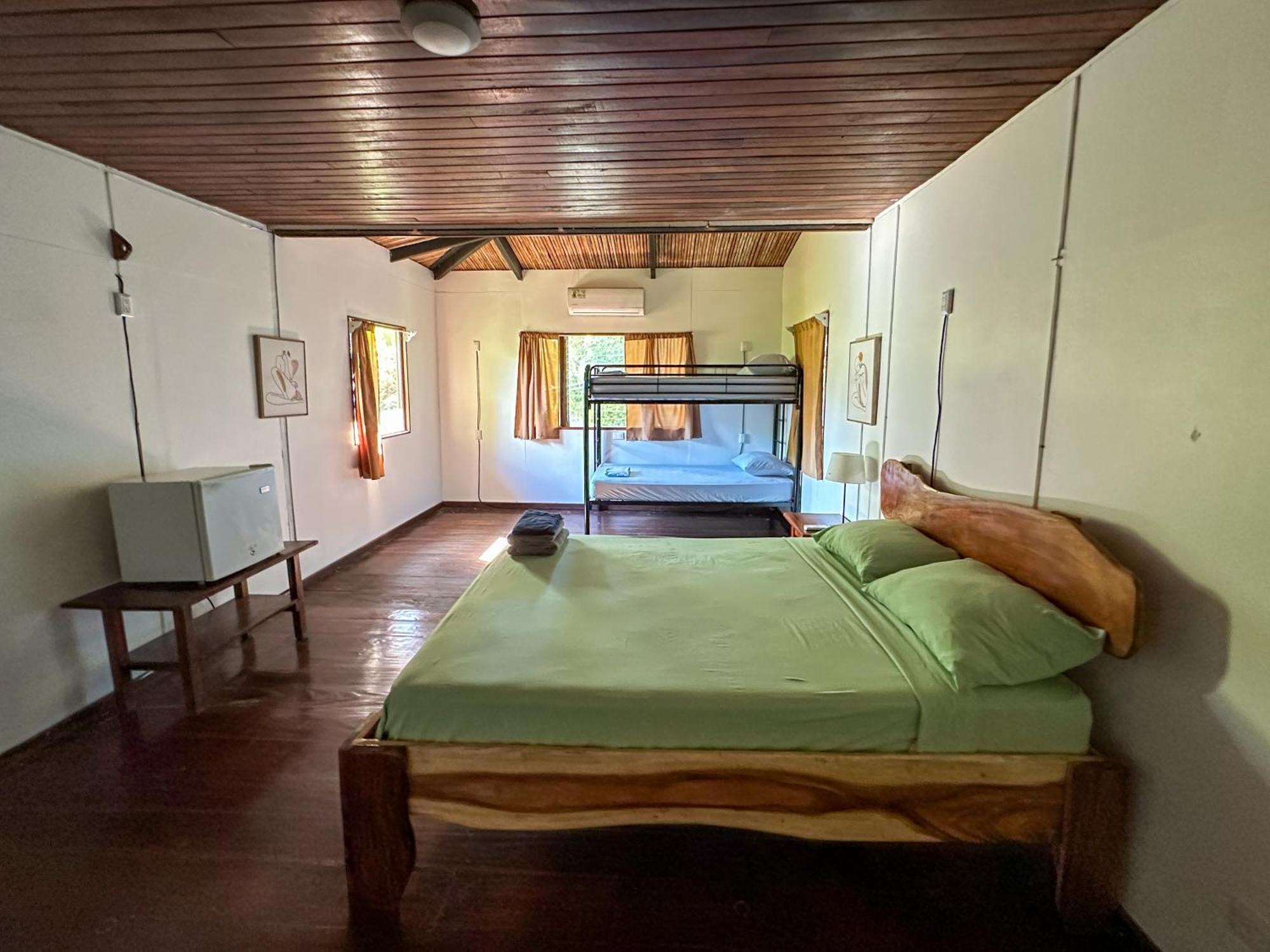 El Clan Hostel Puerto Viejo de Talamanca Luaran gambar